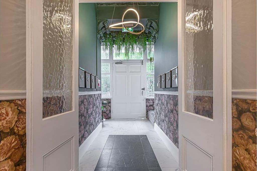 לונדון Gorgeous Hyde Park Home With Elevator Access By Tube Metro Stations מראה חיצוני תמונה