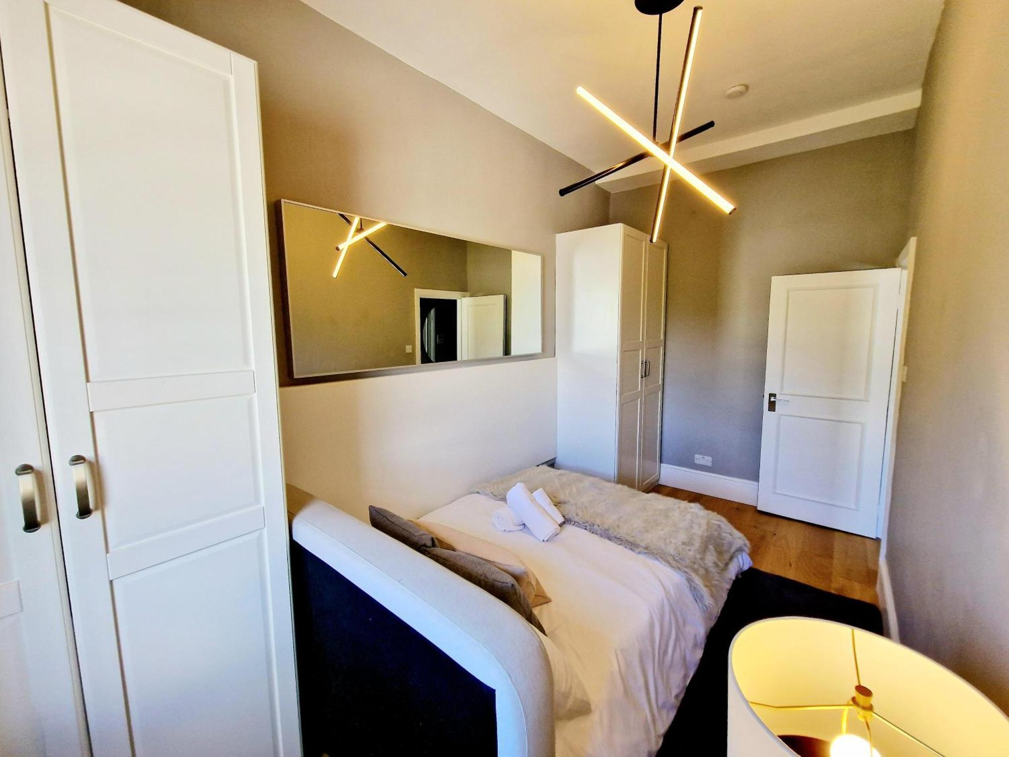 לונדון Gorgeous Hyde Park Home With Elevator Access By Tube Metro Stations מראה חיצוני תמונה